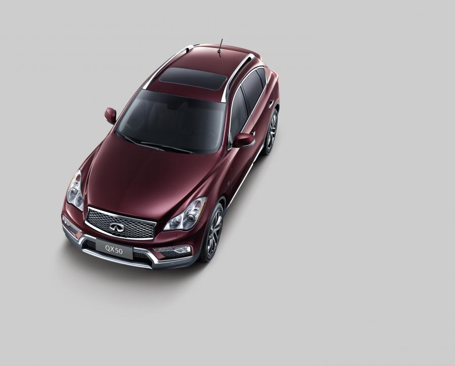  Infiniti QX50 3.7 2015 года  (фото 5 из 10)